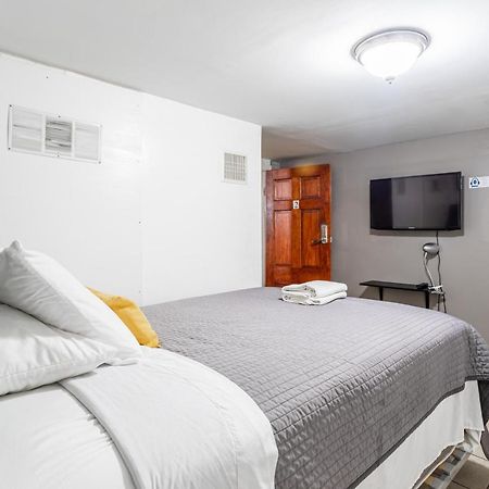 Best Room Nyc✈︎Ewr Layover➤Walk To Nyc Subway Newark Exteriér fotografie